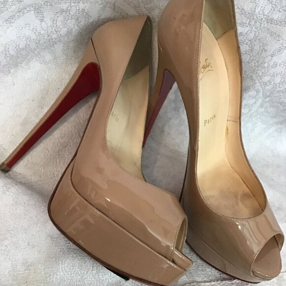 Christian Louboutin Lady Peep Platform Nude Pump - Picture 1 of 12